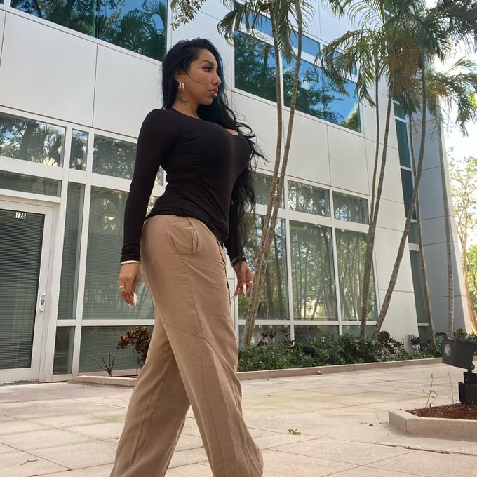 &ldquo;Act as if what you do makes a difference. It does&rdquo;.....🌸 #anakaliyah  https://t.co/HwbHX03XVo https://t<a href="/tag/anakaliyah"class="tags"><span>#anakaliyah</span></a>