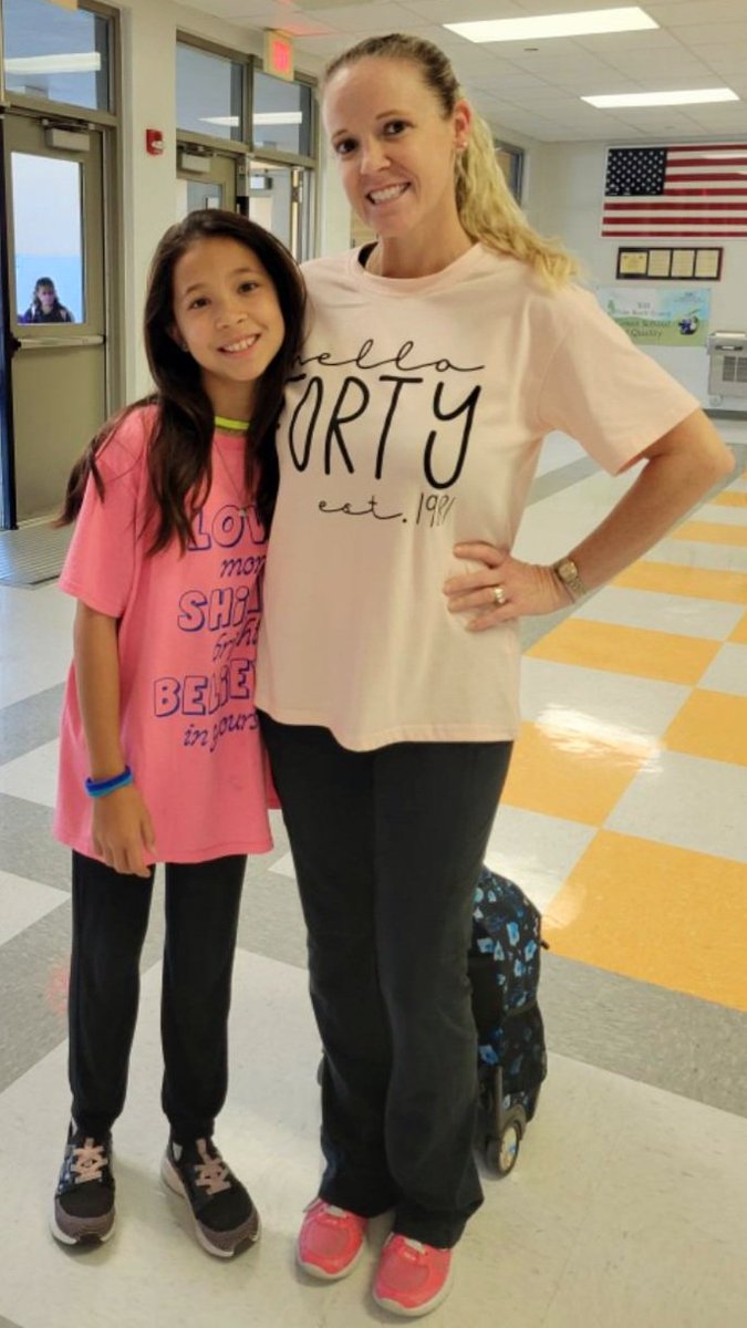 AngelaBrentHar1's tweet photo. 2 #topnotch teachers with their daughters...Mrs. Silver &amp; Mrs. Tran wear pink today, to show the importance of being kind &amp; inclusive. @ShineonSPES 💗💗💗💗 @MommaSamSilver @TranTeacher #relationshipskills @selpbc @pbcsd @harmony_sel @SEL4CA @SEL4USA @pbs_practices #SELebrating https://t.co/TWG2WptxuP