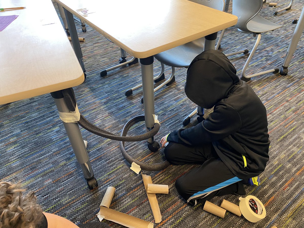 DeliaBush's tweet photo. 5th graders learning about potential &amp; kinetic energy, g force &amp; momentum #stem @KenowaHills https://t.co/FxQE0ukhFF