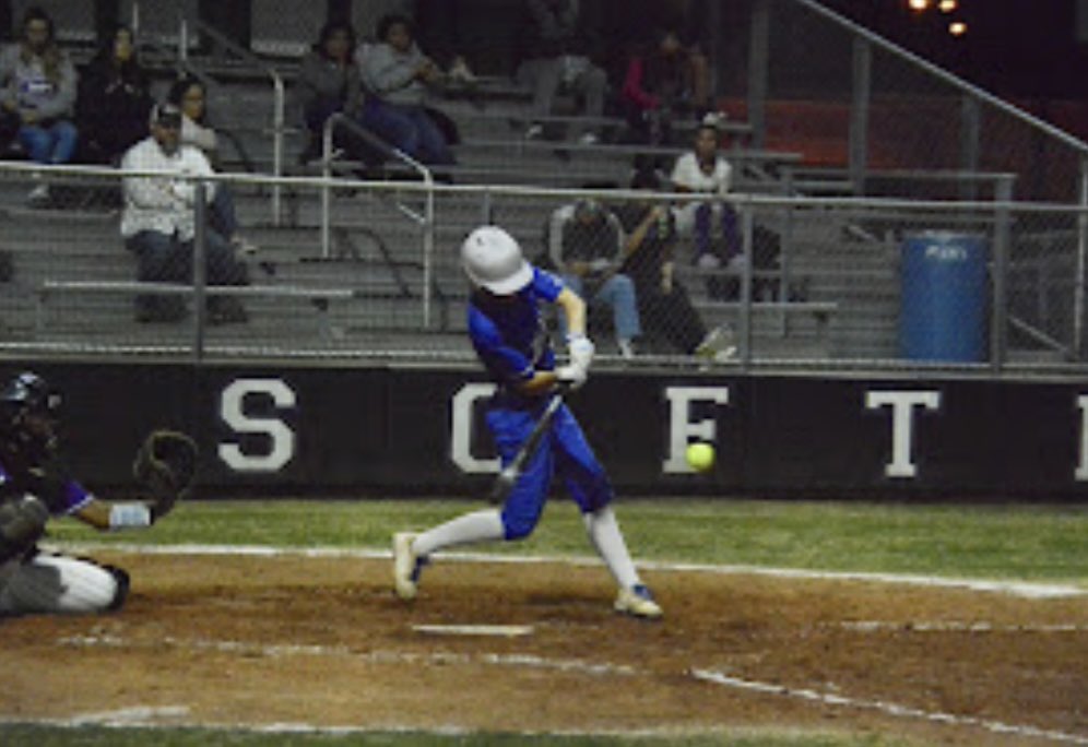 IzzyAllen2024's tweet photo. A couple of swings from last week https://t.co/woX4lHeO3Z