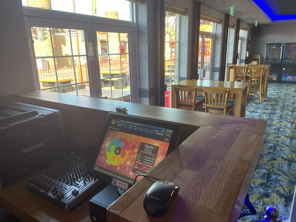 Today we welcome JWS BAR &amp; GRILL in Chapel St Leonard’s to the Jigsaw 🧩 family. A big thank you to Chris, Adam and all the team <a href="/BlueAnchorLeis/">Blue Anchor Leisure</a> for their support!