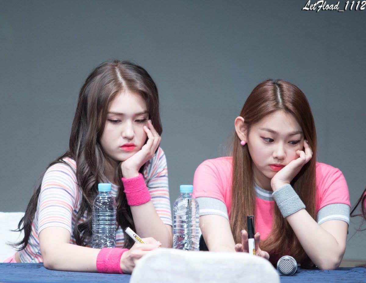 hourlyIOI_'s tweet photo. Copy and Paste 🥺 

How cute ! 

#IOI #아이오아이 @ioi_official_ https://t.co/15MwSv4D0e