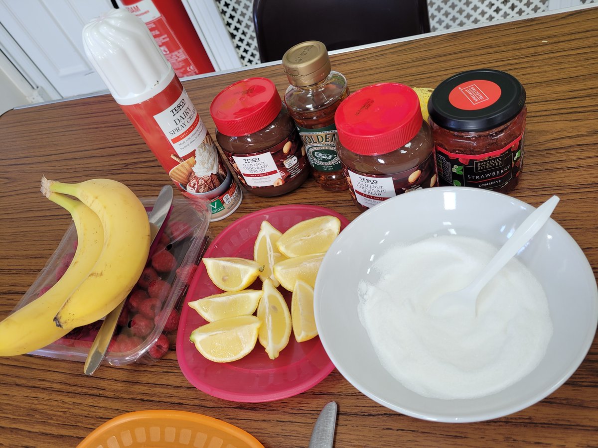 Supportability9's tweet photo. Our #LeisureGroups have been very busy making lots of yummy pancakes! Our service users absolutely loved this activity and trying a range of different fillings, lots of healthy options too.
They look delicious and we hope you all had fun! π
#disabilitydayservice #stockport https://t.co/75v8tvsOso