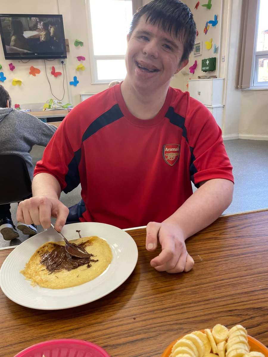 Supportability9's tweet photo. Our #LeisureGroups have been very busy making lots of yummy pancakes! Our service users absolutely loved this activity and trying a range of different fillings, lots of healthy options too.
They look delicious and we hope you all had fun! π
#disabilitydayservice #stockport https://t.co/75v8tvsOso