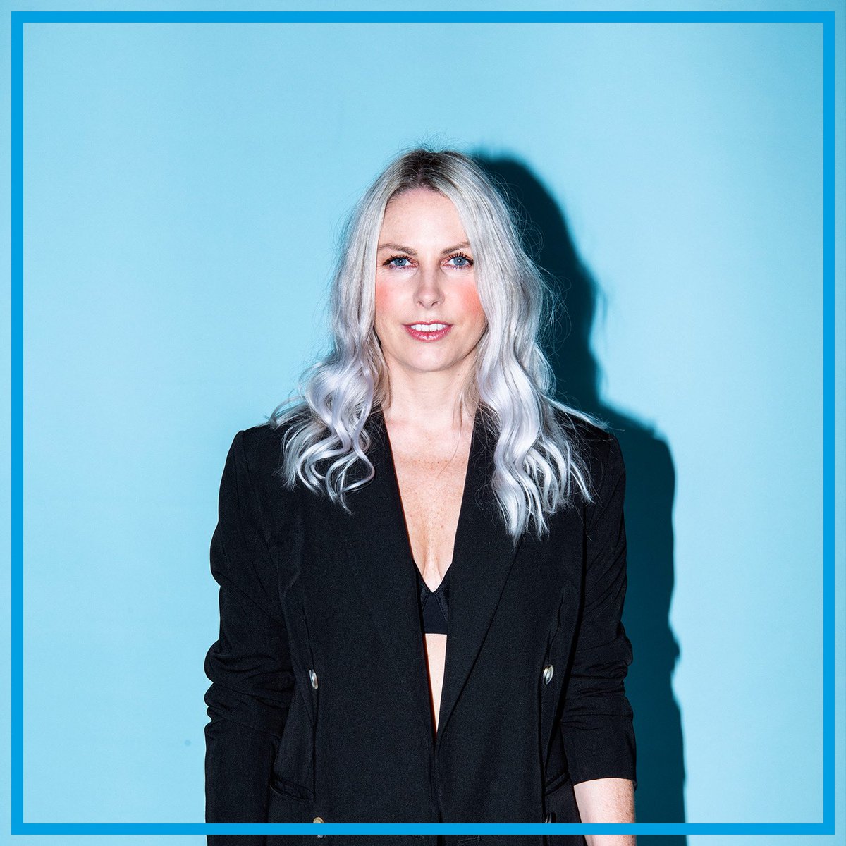 8 Day Weekend tweet media