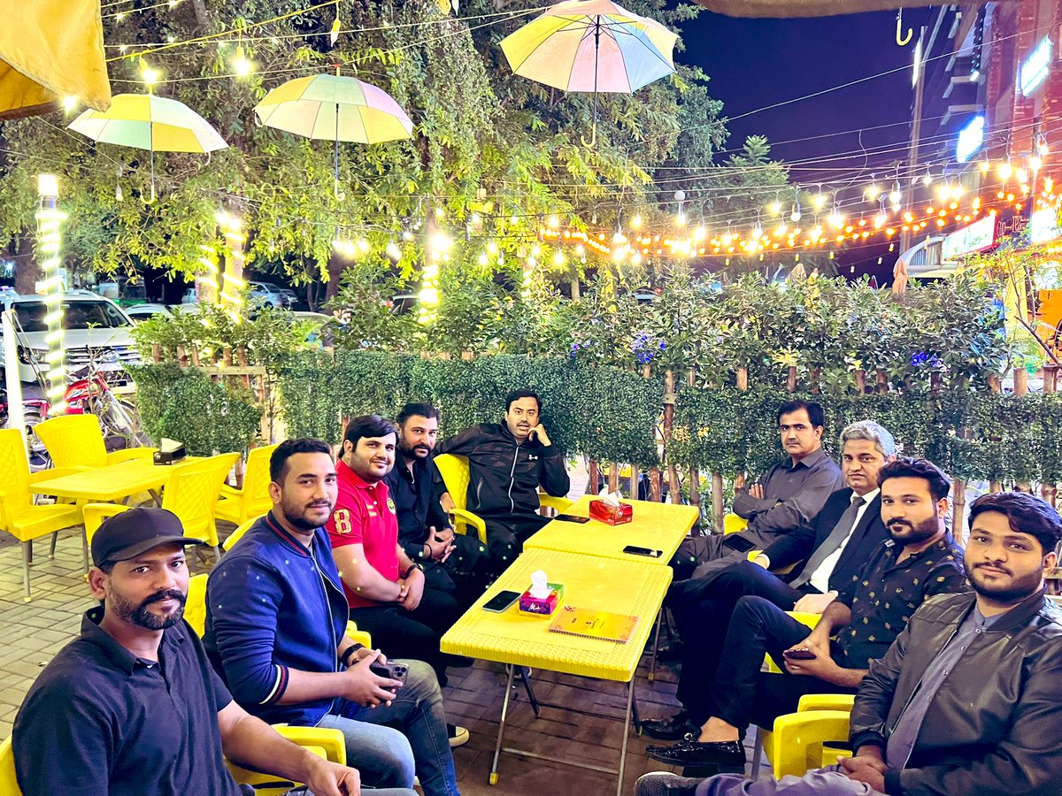 HassanSjillani's tweet image. F7 Islamabad
get together after Successful #AwamiLongMarch with President #PYOSindh &amp;amp; Special Assistant to CM Sindh @JavedNLaghari , @MasroorARajper @Majid_Agha @Dr_GMThaheem @RabNBaloch @HilalRehmani @SohailKPPP