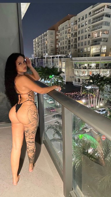 🌴 https://t.co/H7ANuICECC