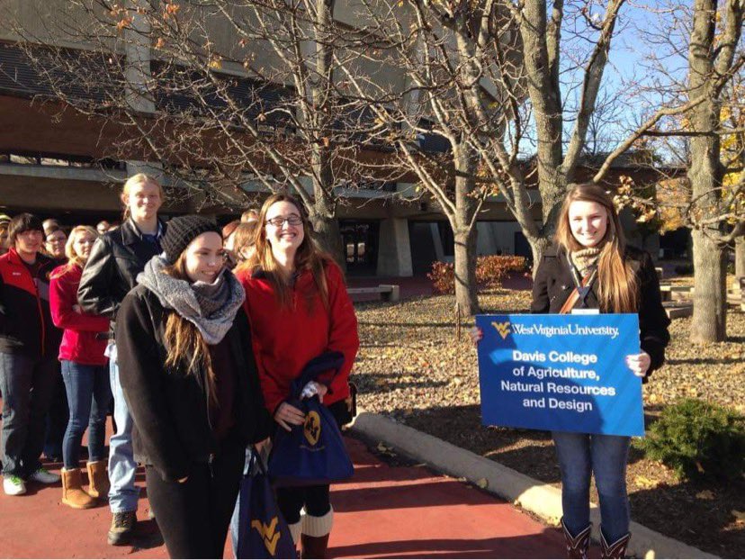 princess__kell's tweet photo. #WVUDayofGiving @wvudavis https://t.co/LWiCX5Jryn