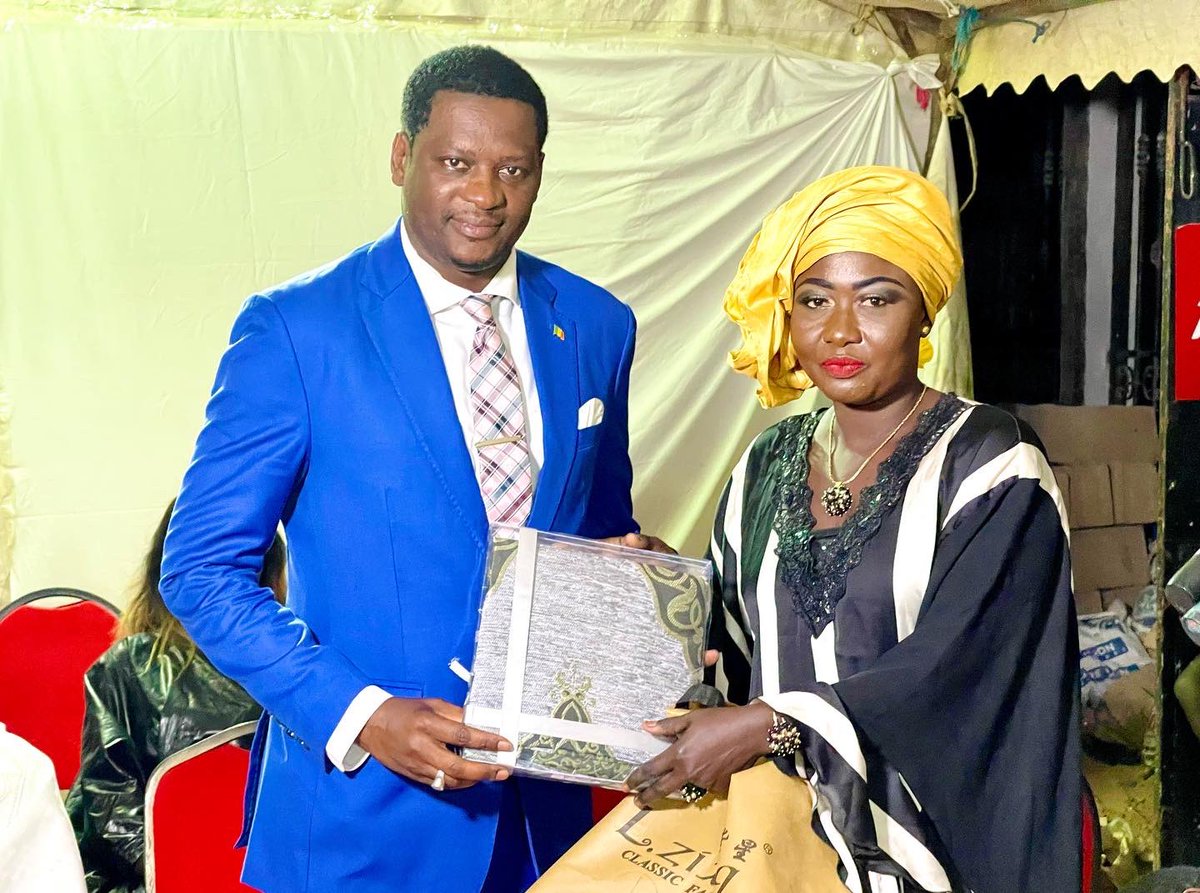 DaffSame's tweet photo. Journée internationale de la femme le 8 mars célébré à Ouest foire Organisé par le groupement sope NABY un moment d’échanges et de communion où les femmes ont décidé de témoigner de leur affection à l’endroit de ma personne "SARGAL MOUSSA DAFF" 
#8M2022 #womensday2022 #senegal https://t.co/2JHiXLFylS