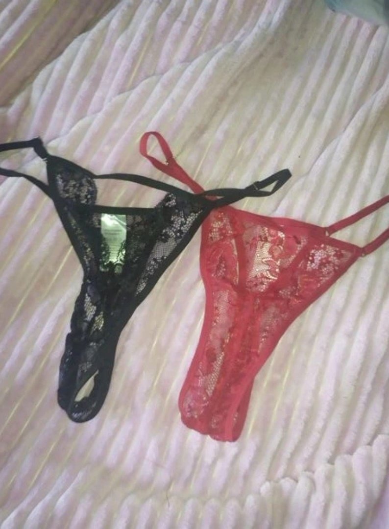Emma71498469's tweet photo. Sold to Tommy today hope you injoy them  and the video too xx

#usedpanties
#thong #underwhere #PantiesDay #knickers https://t.co/MLxPMpvEJS