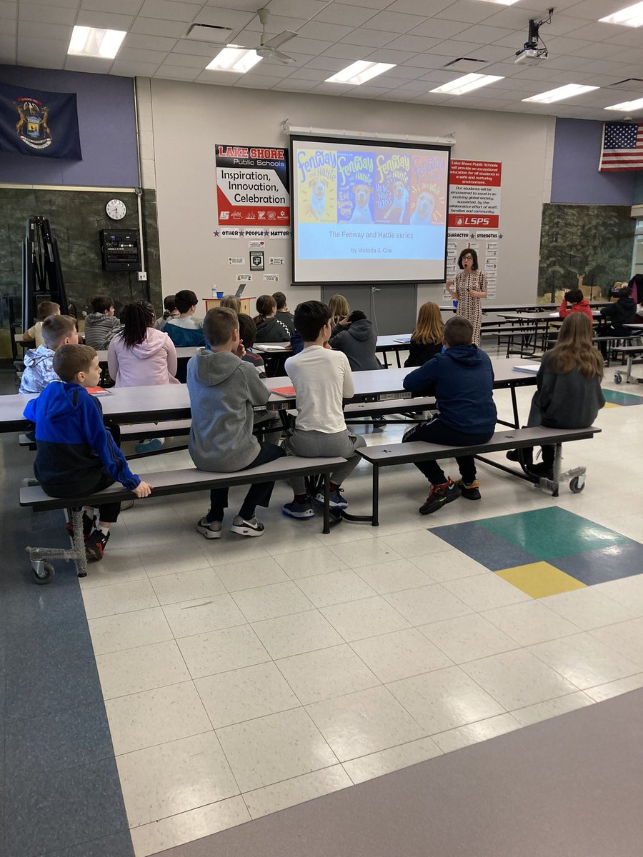 MissFinn tweet media