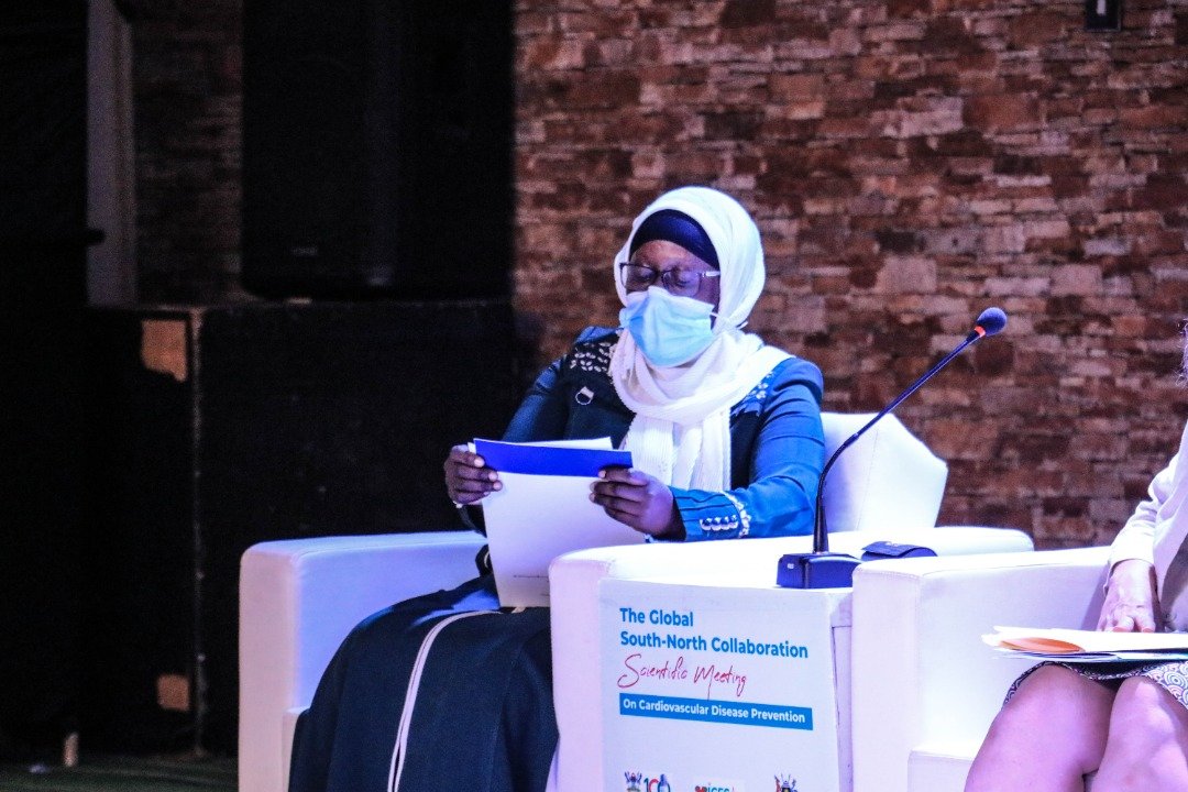 SpicesUganda's tweet photo. Closing ceremony:
Dr. Hafsa Kalule, representing @WHOUganda Country Director:
#NCDs are the major cause of deaths globally.
We cannot achieve #NCD prevention and control without integration or cooperation with other actors
@MakSPH 
@RhodaWanyenze  
#SPICESScientificMeeting https://t.co/JbV70RFm6P