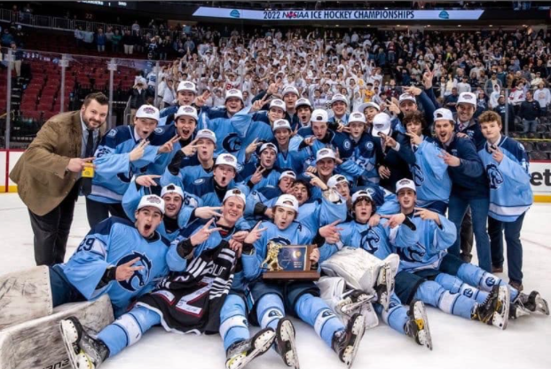 njtitansyouth's tweet photo. Congratulations to Titans Coach Andy Gojdycz and his Christian Brothers Academy high school team on their undefeated season and winning the NJSIAA non-public state championship. https://t.co/iaGp3YT0Hd