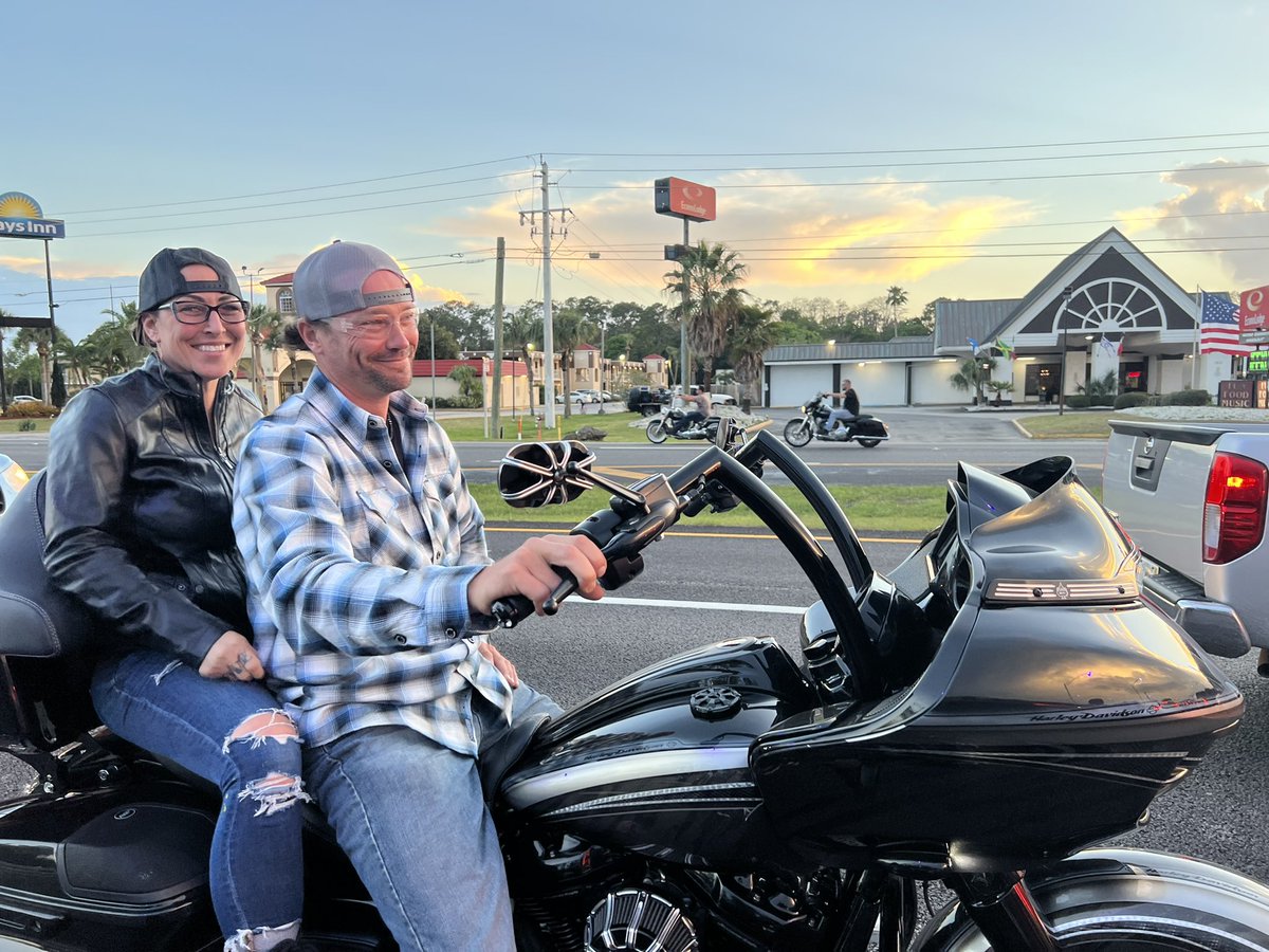 Kenny_Wallace's tweet photo. Its Wednesday for #bikeweek2022 .. Gonna ride our motorcycles this morning. But we will see you at (2 today) at the Broke Spoke Saloon in Ormond Beach on HWY 1 .. See you soon. Thank you! https://t.co/eHBwYncts3