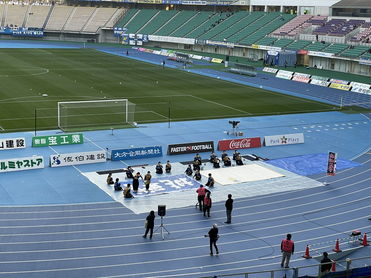 呉屋らしいゴール
大分
井上健太
スピードある
水戸
スタメンの平均年齢
22.55歳
松田風隼(JFAアカデミー福島)
左サイドバック
デビュー
両チームともここから
良くなりそう
#TRINITAofficial 
#hollyhock_staff 

、