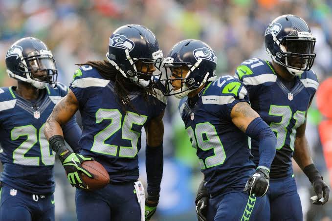 Iam_the12's tweet photo. ゆっくり考えてみると、やっ��りseahawksを好きにな���たのはdefenseのメンバーが好きだったからなんだろうなと思う。

Wagnerをはじめ、Earl ThomasやCliff Avril、Kam Chancellor、Michael  Bennet、Frank Clark、Richard Sherman、KJ Wright

この辺りの選手が大好きだったんだなと感じる。 https://t.co/I17icFc78F