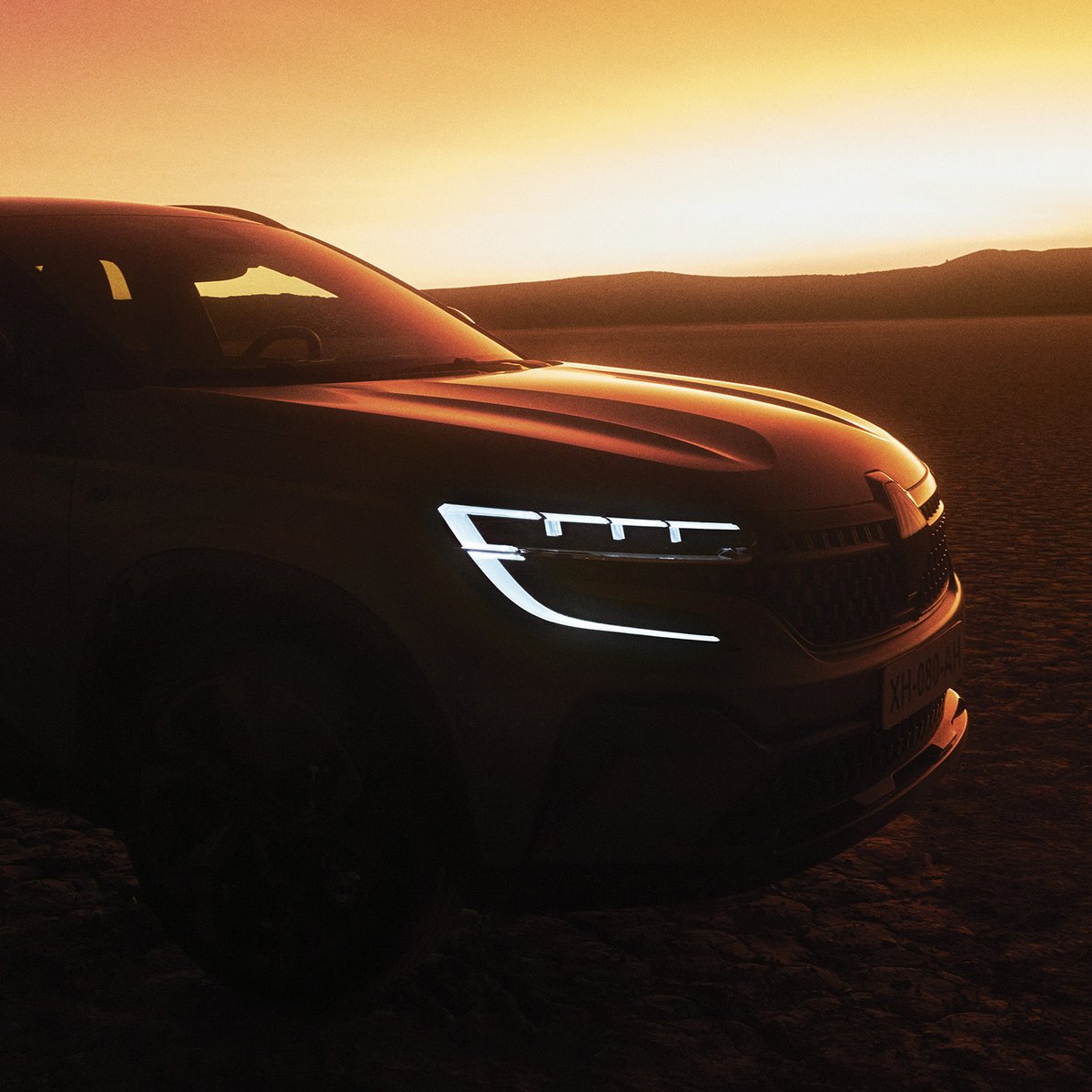 renault_uk's tweet image. all new Renault Austral SUV E-Tech hybrid’s distinctive lighting signature illuminates its strong athletic design.
#techcontrol #takecontrol #Renault #Austral #ETech #hybrid #SUV
