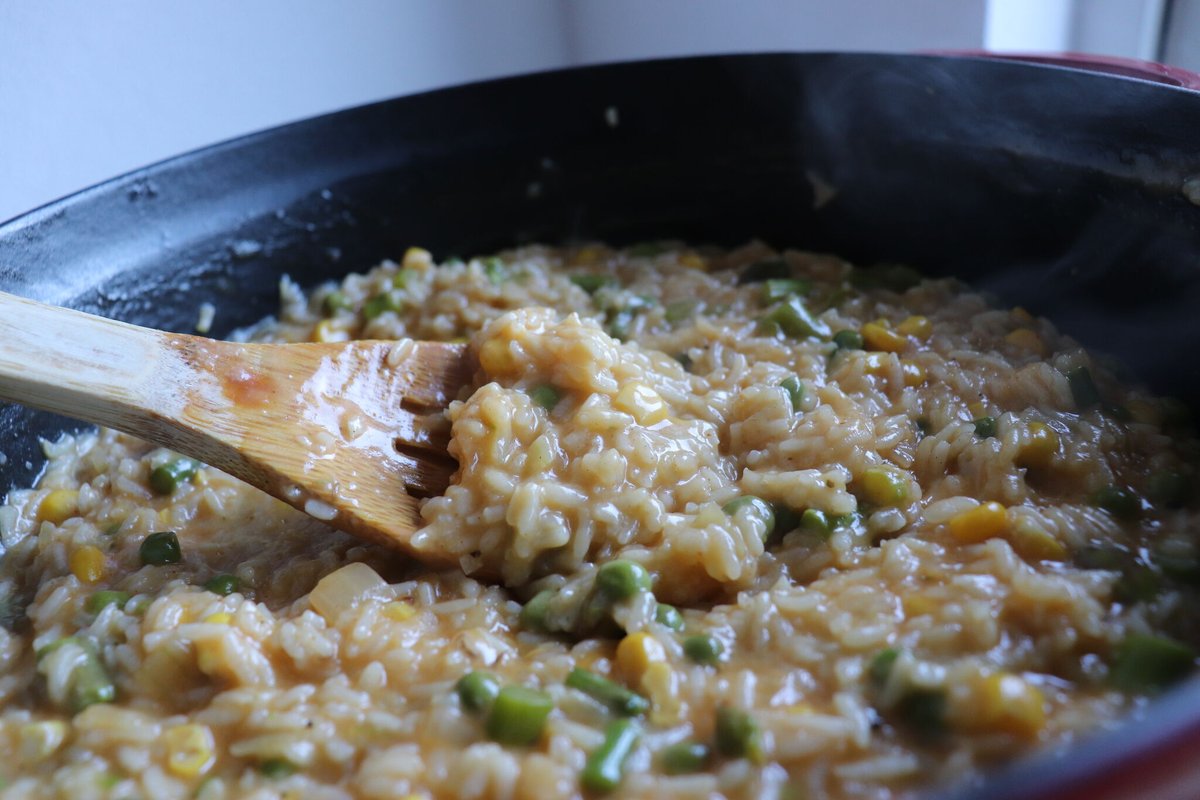 ItsFoodoClock1's tweet photo. 𝐀𝐬𝐩𝐚𝐫𝐚𝐠𝐮𝐬, 𝐂𝐨𝐫𝐧 &amp; 𝐏𝐞𝐚 𝐑𝐢𝐬𝐨𝐭𝐭𝐨 🍚🥄
𝐈𝐭'𝐬 𝐅𝐨𝐨𝐝 𝐨'𝐂𝐥𝐨𝐜𝐤! ⏰
#asparagus #corn #pea #risotto #recipe #food #foodblog #foodie #foodies #recipes #cooking #tasty #delicious #itsfoodoclock 
https://t.co/ZzMe8zlwCB https://t.co/5jns3yOck3