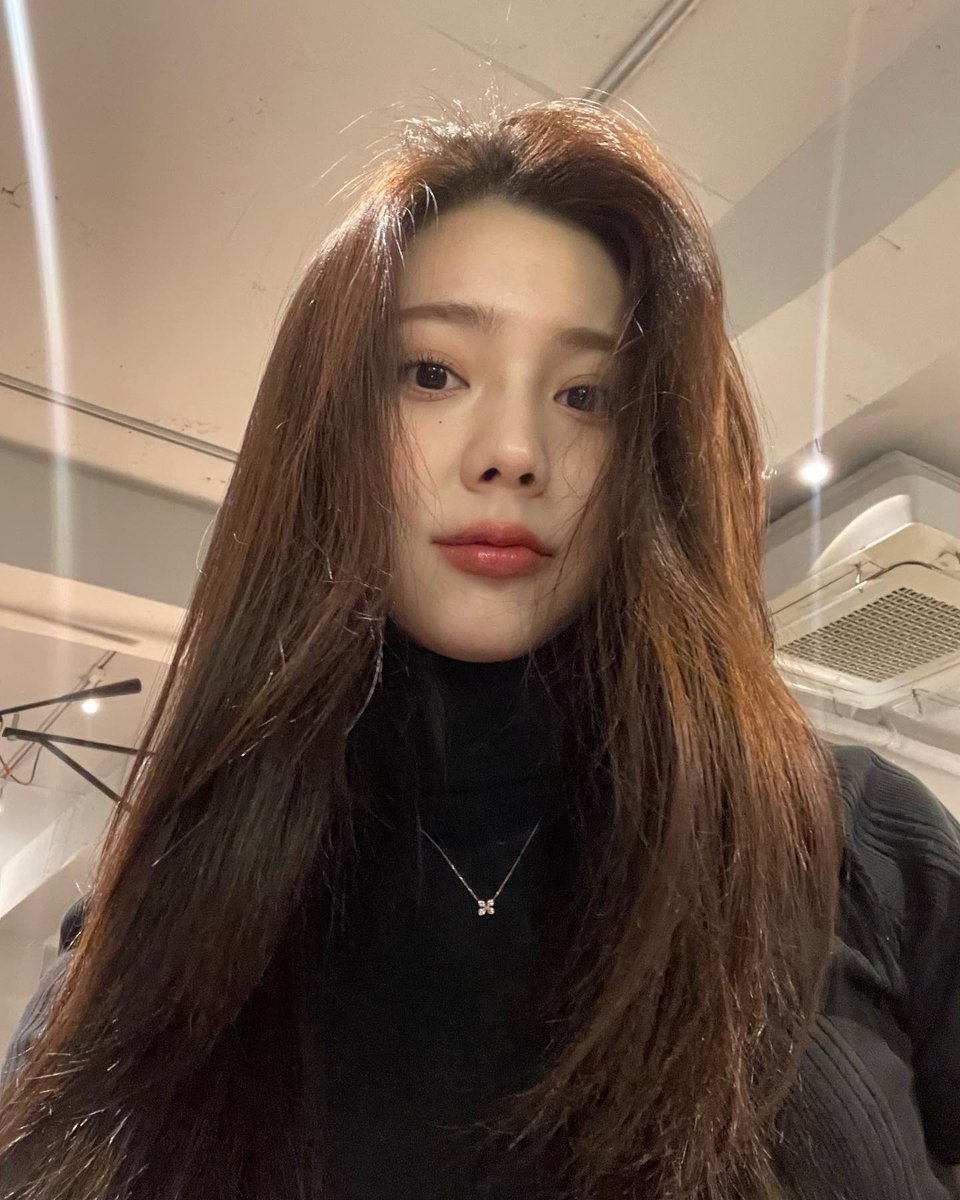 silver_chae526's tweet photo. Yesterday https://t.co/mpA7hmtPr8