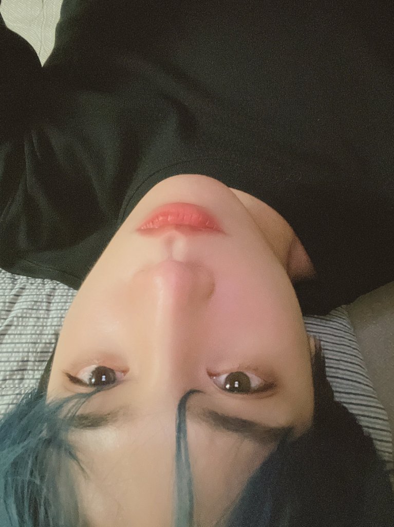 Sam_VT0408's tweet image. 𝐋𝐞𝐭'𝐬 𝐠𝐞𝐭 𝐝𝐢𝐬𝐜𝐨𝐧𝐧𝐞𝐜𝐭𝐞𝐝 𝐟𝐫𝐨𝐦 
            𝐭𝐡𝐞 𝐰𝐨𝐫𝐥𝐝 𝐟𝐨𝐫 𝐚 𝐰𝐡𝐢𝐥𝐞,
                 𝒋𝒖𝒔𝒕 𝒚𝒐𝒖 𝒂𝒏𝒅 𝒎𝒆❣️

~ #UniverseSelcaDay @CUBE_PTG
        #PENTAGON #펜타곤
           #VVS #vvs131 #정우석
                          #USD ~