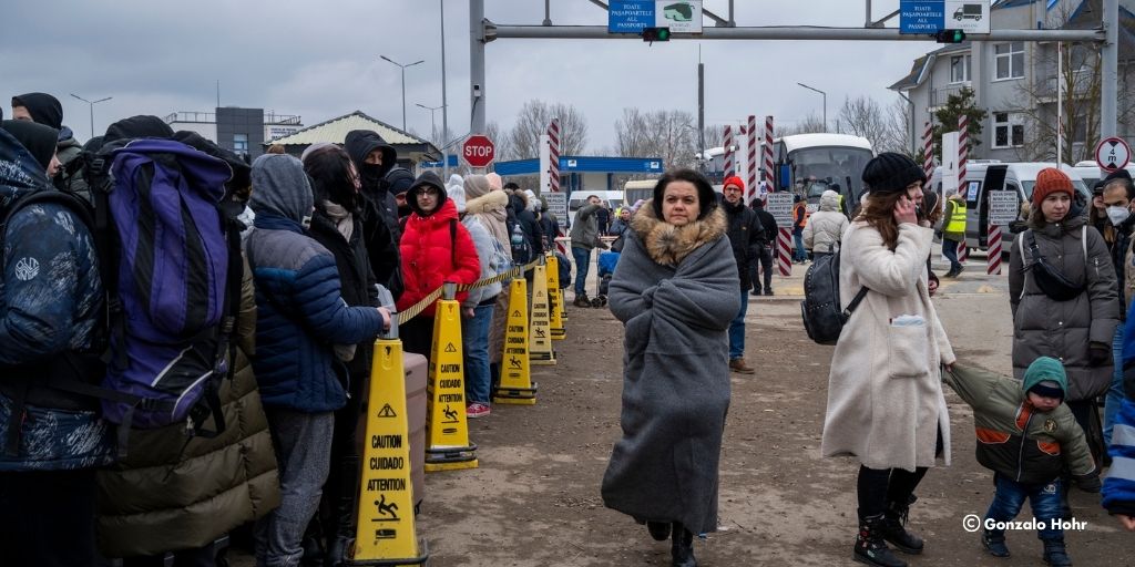 Acontraelhambre's tweet photo. La crisis humanitaria provocada por el #conflicto de #Ucrania 🇺🇦 se está agravando en Moldavia y sus fronteras. Palanca, ciudad fronteriza, es uno de los puntos más complicados por la afluencia de #refugiados. https://t.co/Vrct1sYHUz