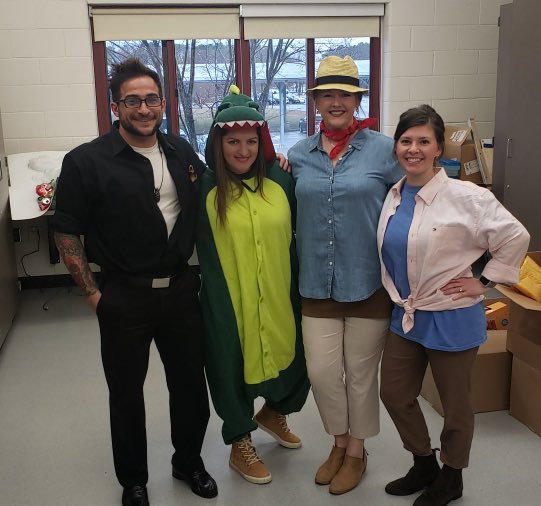 Shout-out to our 7th grade science teachers for getting into character to teach mutations and adaptations! #ROBMS2022 #barnegatinspires