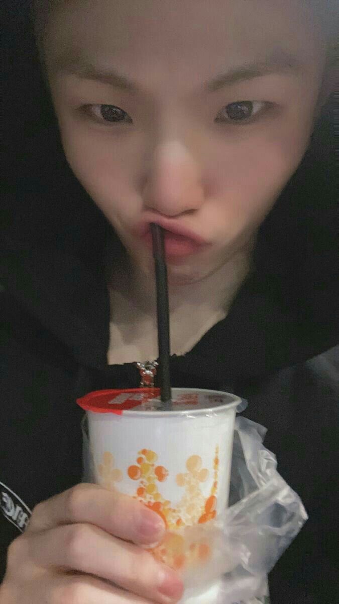 [ #WOOZI #세븐틴 ]