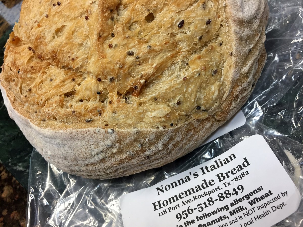 ccdowntownfm's tweet photo. Farmers Market is TODAY 5-8PM at the Art Center of Corpus Christi. #localfood, local fun, live music, 2 food trucks...get your grocery shopping done local tonight at #farmersmarket! Newsletter: https://t.co/AEbNKYGgiK https://t.co/VvZJxLfS7z