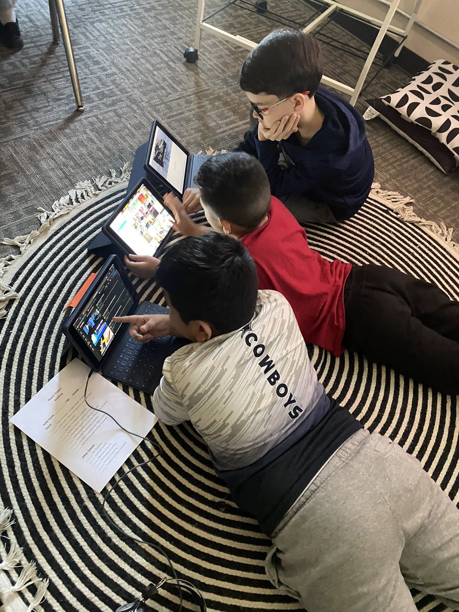 MrsPettit8's tweet photo. Building websites about the Titanic using @AdobeSpark l. Talk about engagement! https://t.co/HW2Ta2m5e2