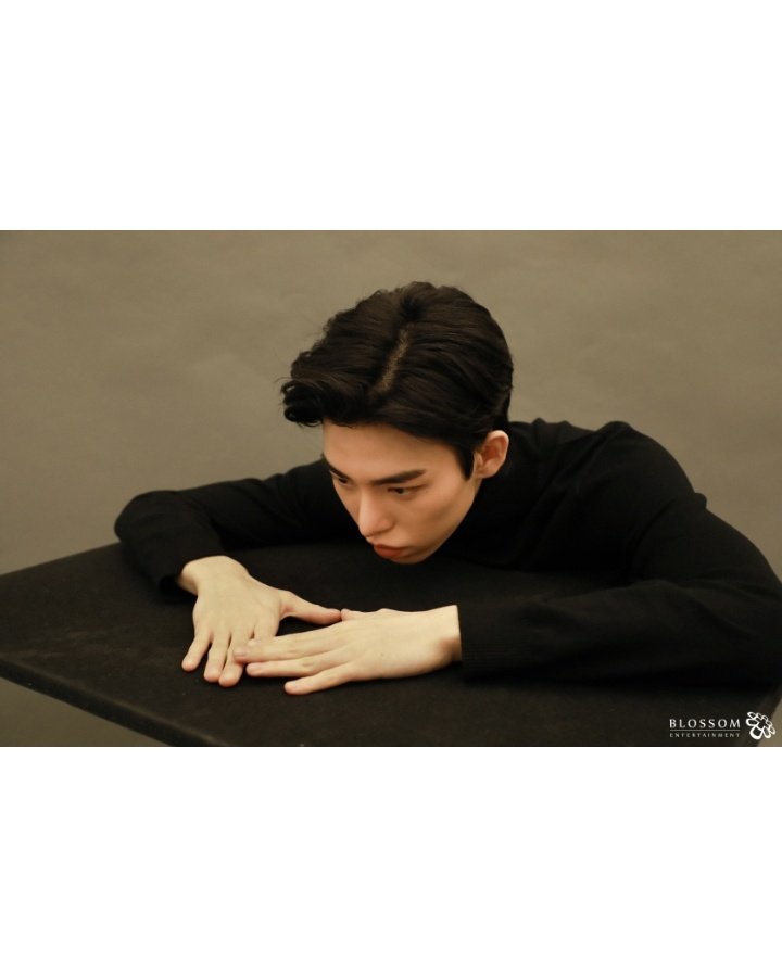 [20220309]Blossom Entertainment Naver-də HyunJunun pərdəarxası şəkillərini paylaşıb.
(4/4)

#HyunJun #HyunJunHur #현준 #허현준 #Hurshey #HyunJunAzerbaijan #HyunJunHurAzerbaijan #HursheyAzerbaijan