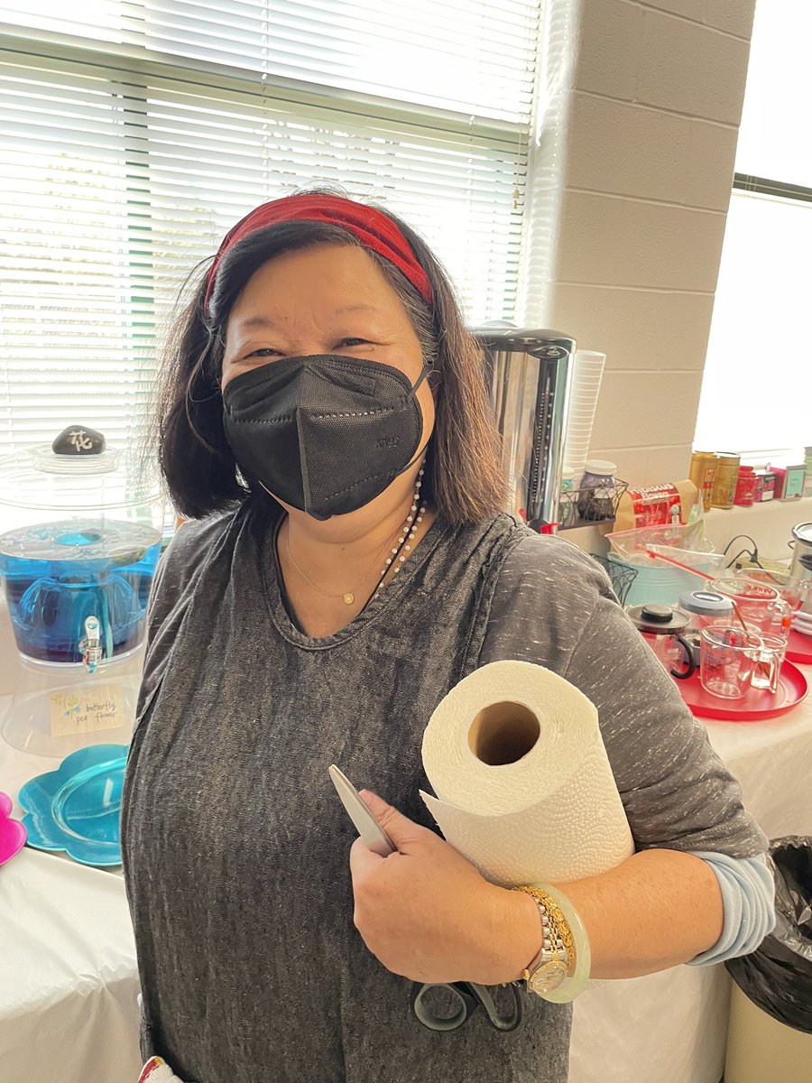 kimmroach's tweet photo. It’s tea day at The Creek with our awesome volunteer Siew.  @MCHS_Rams #MaydeForThis https://t.co/7vP7OzSBTn