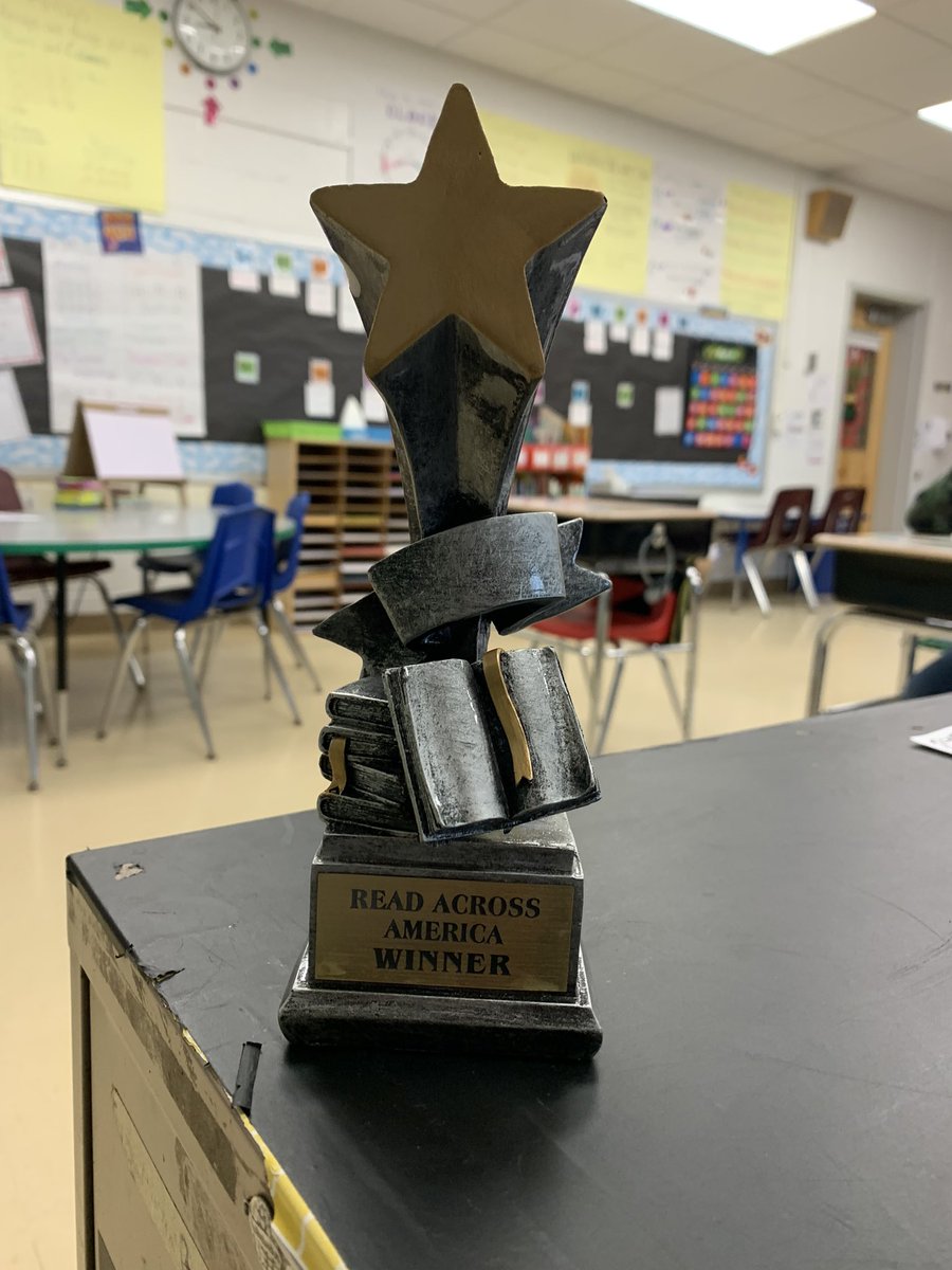 Mrs. Lee tweet media