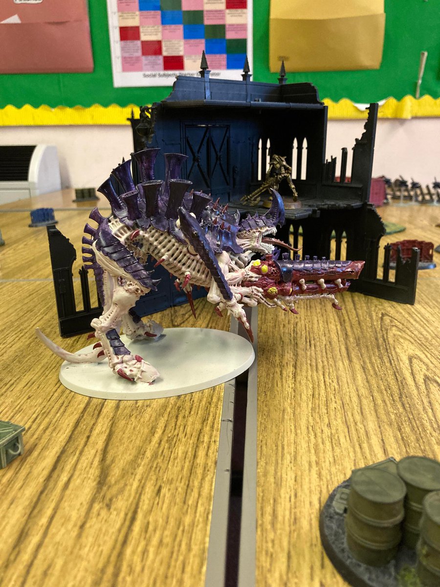 ClubMintlaw's tweet photo. Busy after school session with some Black Powder joining the warhammer games. Some big Tyranids making an appearance today! 🐲🎲 https://t.co/CewAsd7TmK