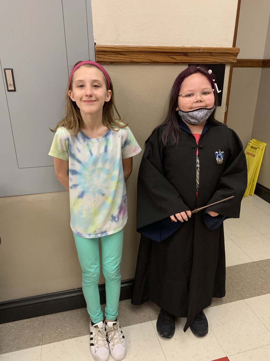 East School Library tweet media