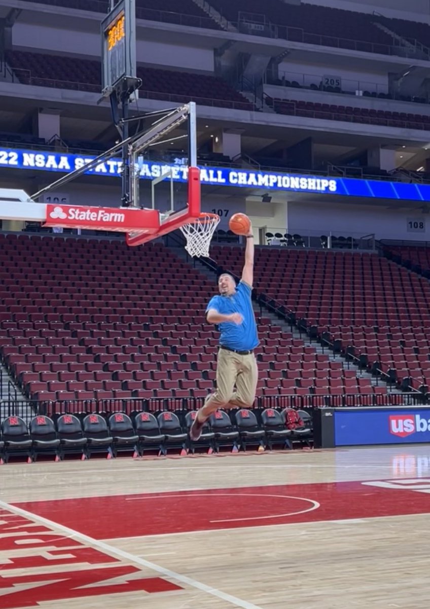 CoachTrofholz's tweet photo. Day 3 at Pinnacle. Got better views today. #StateBball https://t.co/l1DBm3yQLl