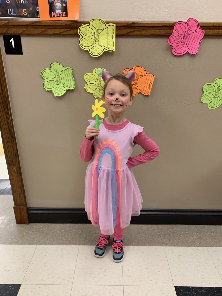 East School Library tweet media
