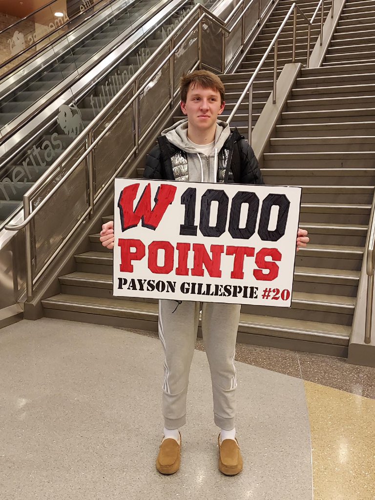 p_gillespie20's tweet photo. Thank you @HoopsWestside @DCWestHoops 
#20 out❤️ https://t.co/Nm6KbNnIGf