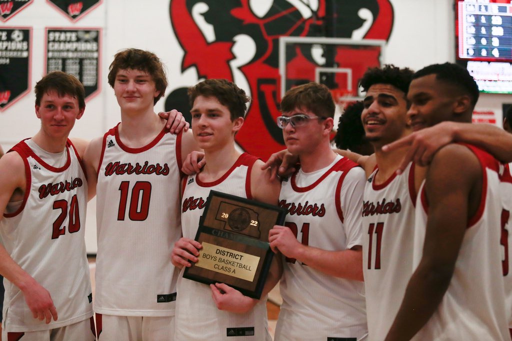 p_gillespie20's tweet photo. Thank you @HoopsWestside @DCWestHoops 
#20 out❤️ https://t.co/Nm6KbNnIGf