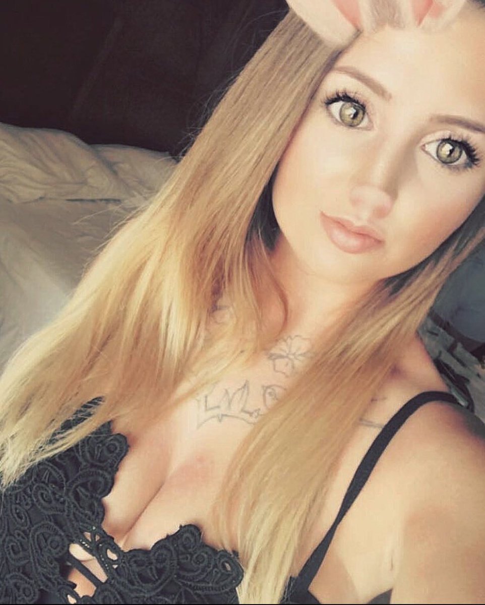 Holly6916's tweet photo. I'm back and I need a cock tribute 

#cocktribute #cumtribute #wanktribute https://t.co/sUTHJsRBnX