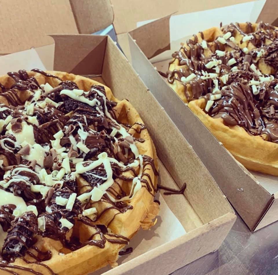 Luton_Galaxy's tweet photo. The world's your waffle 🧇🌎

What's your favourite waffle topping from @CnCLuton?  

Tell us below 👇👇

#yummy #happywednesday #waffletopping https://t.co/aDfaD66xVK