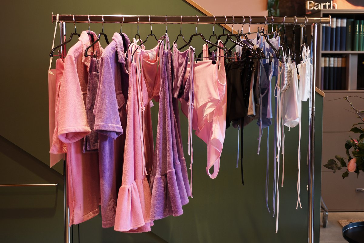 PRfactAG's tweet photo. Swiss Fashion Accosiation launched the new initiative "Future Swiss Fashion".

We are very happy to support this great initiative with our media relations activities. 

Let's re-establish together future sustainable fashion as a cultural asset in Switzerland! https://t.co/bmAXIDYm7c