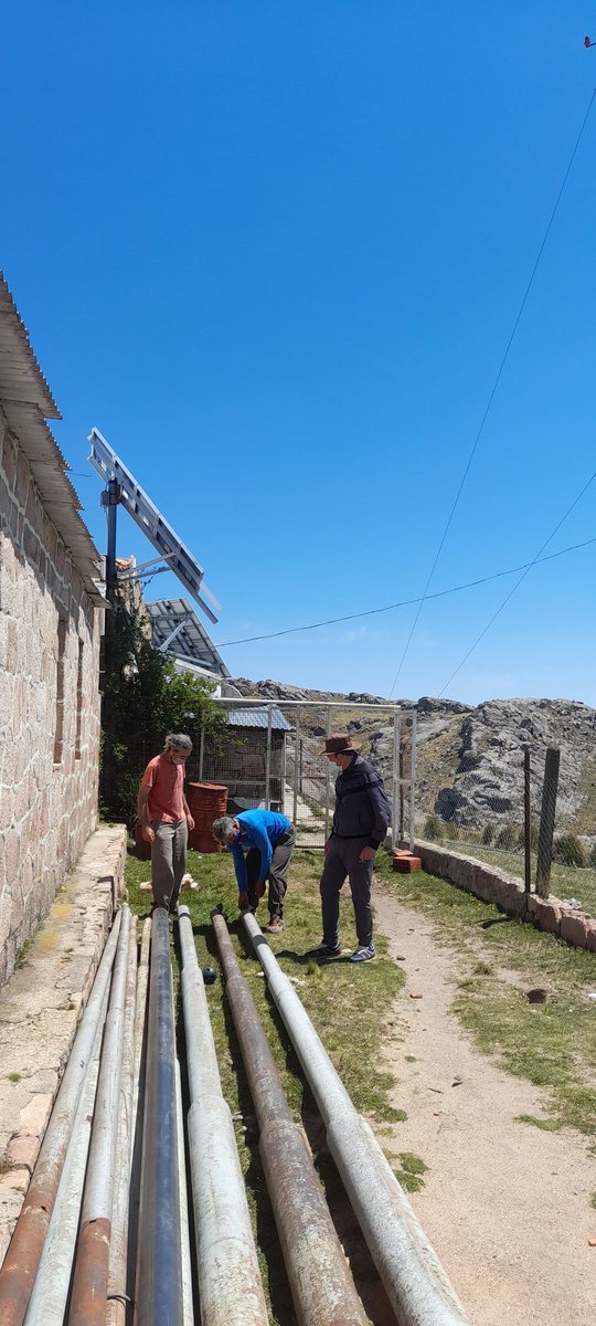#SierrasDeCordoba: A 2400 msnm estamos trabajando con <a href="/NonoMuni/">Municipalidad Nono</a> <a href="/ENACOMArgentina/">ENACOM</a> <a href="/pgiletta/">Pablo Giletta</a> <a href="/AlterMundiNet/">AlterMundi.net</a> para mejor la conectividad de las familias de #PampaDeAchala, de la escuela albergue Namuncura, el Consorcio Caminero y Parque 🇦🇷 #QuebradaDelCondorito #AyudaTiCs