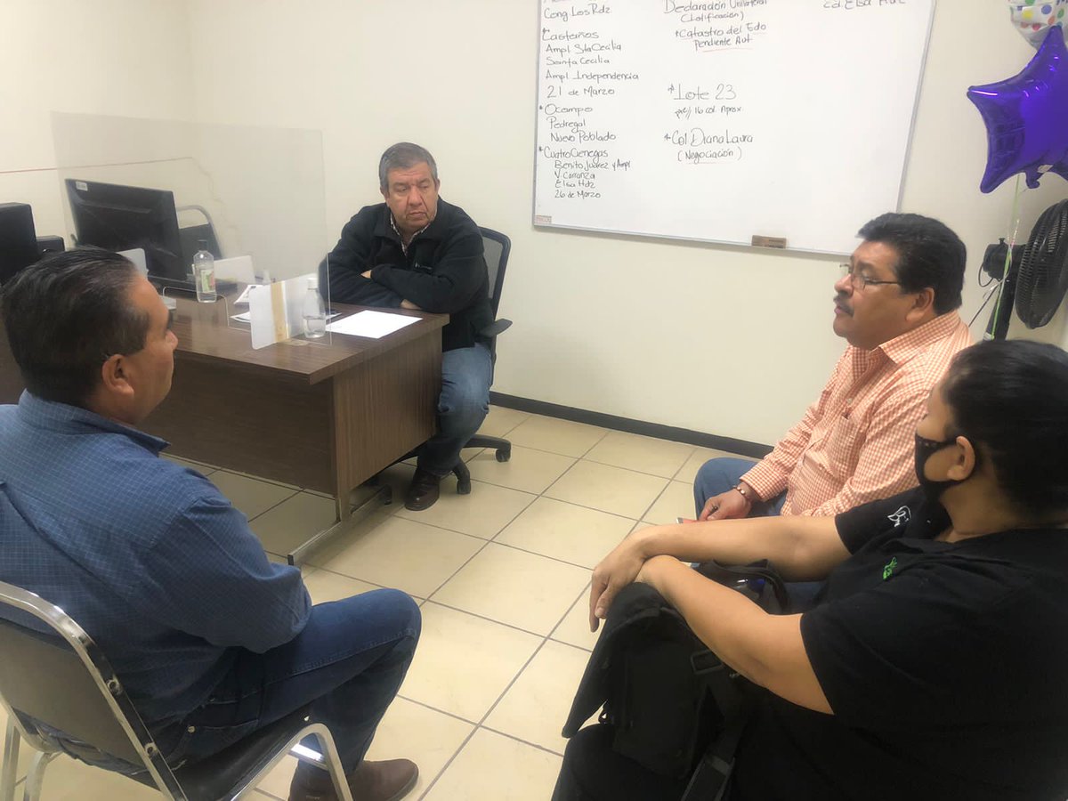 certturccentro's tweet photo. El día de ayer por la tarde en reunión con compañeros de la @SIDS_Coahuila  región centro 
Y con colonos del Roble. 
#FuerteCoahuilaEs
@mrikelme 
@manolojim 
@enriquemym 
@certturc https://t.co/faGhoRo3iO