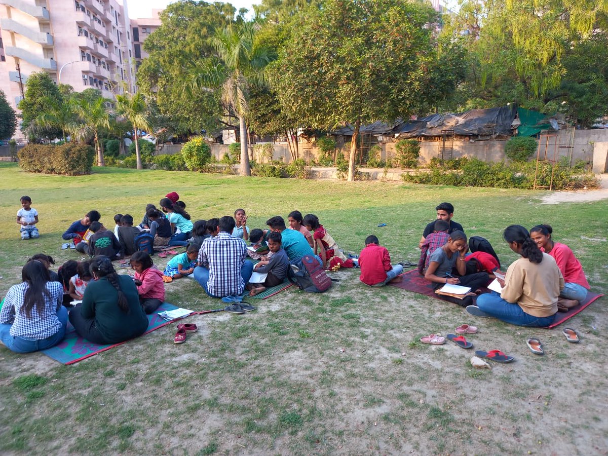 SlumSwaraj's tweet photo. Literacy is a bridge from Misery to Hope
~Unknown

@smilefoundation @mygovindia @BBAIndia @MinistryWCD @DelhiTimesTweet #slumswarajfoundation #literacy #education #happinessmantra #socialworkweek #care #NGO @NGOs500 @ngosindia https://t.co/fxHrQMS1ec