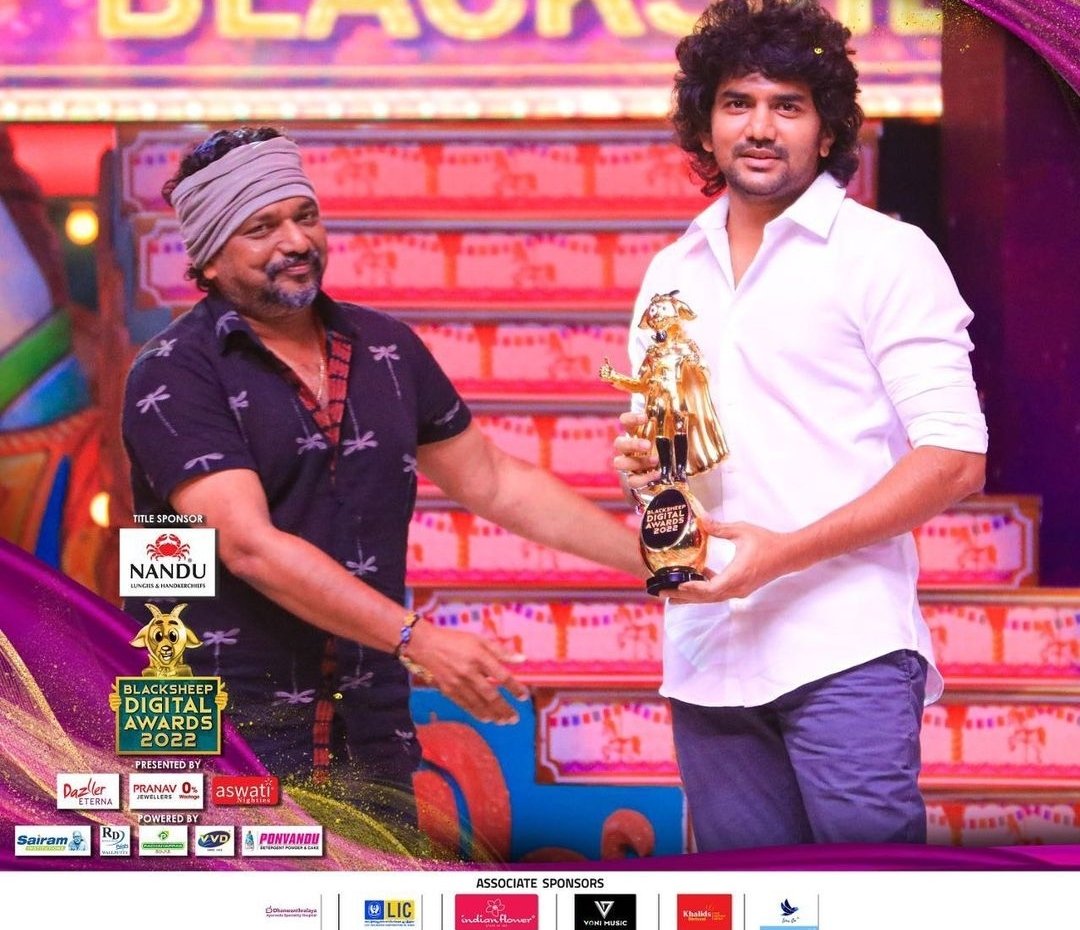 Cherman14240905's tweet photo. @filmic_reels @ZaralinJ #Kavin #KavinOnly https://t.co/f4MPsQU84m