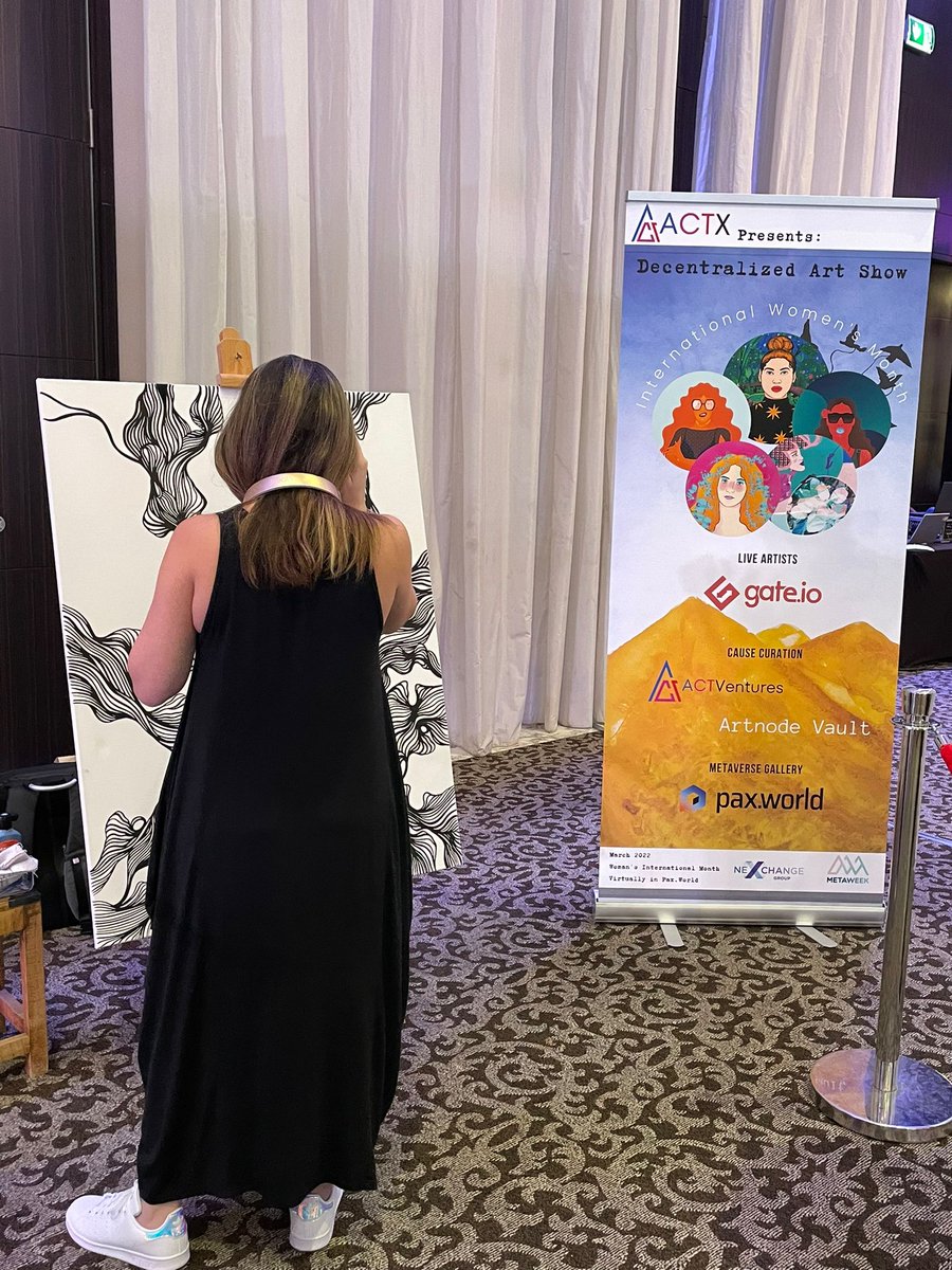 😍Hey Anna Maria Aoun ... 

Let us a take a look at your painting 🙈

😎We will be minting and auctioning her artwork via the @Gate_Nft platform.

Auction details to be shared soon 🥰