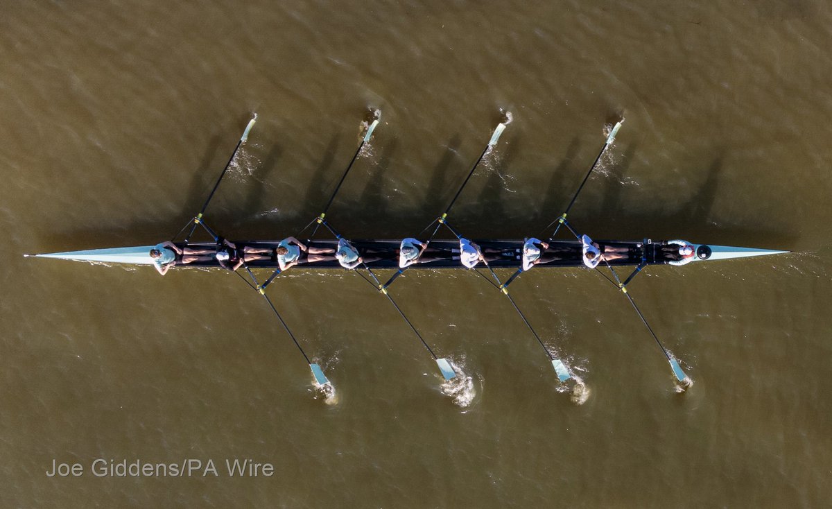 jjgiddens's tweet photo. Cambridge University train on the River Great Ouse in Ely ahead of The Boat Race, which returns to the River Thames in London next month https://t.co/AUWCG0EePq