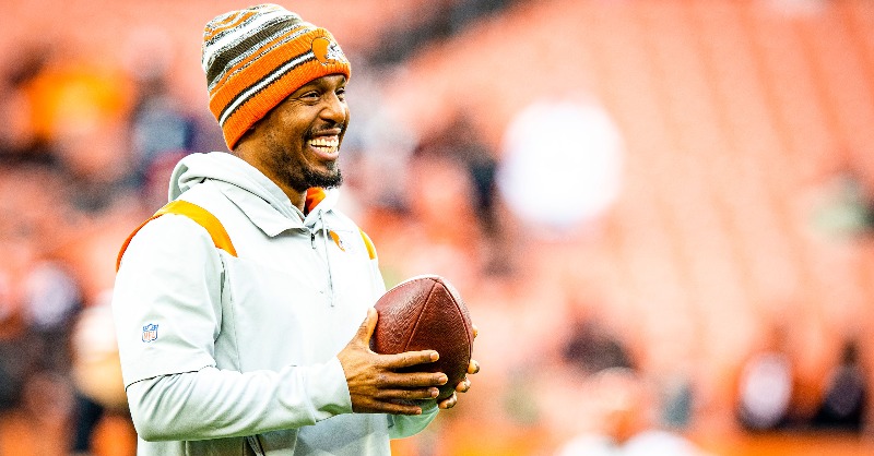 Browns's tweet photo. Bravo is carrying his coaching energy and enthusiasm with him as he transitions from defense to special teams