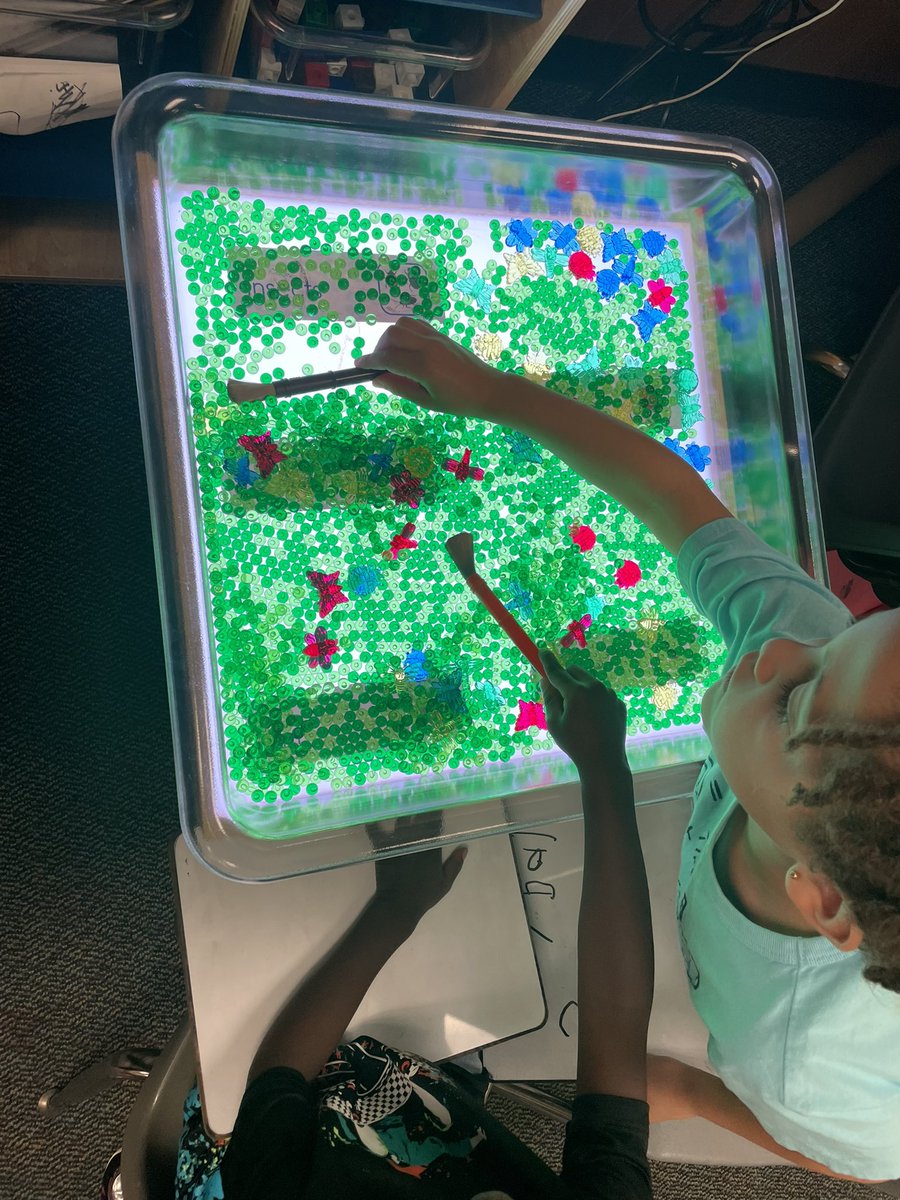 Andrea Michaca tweet media