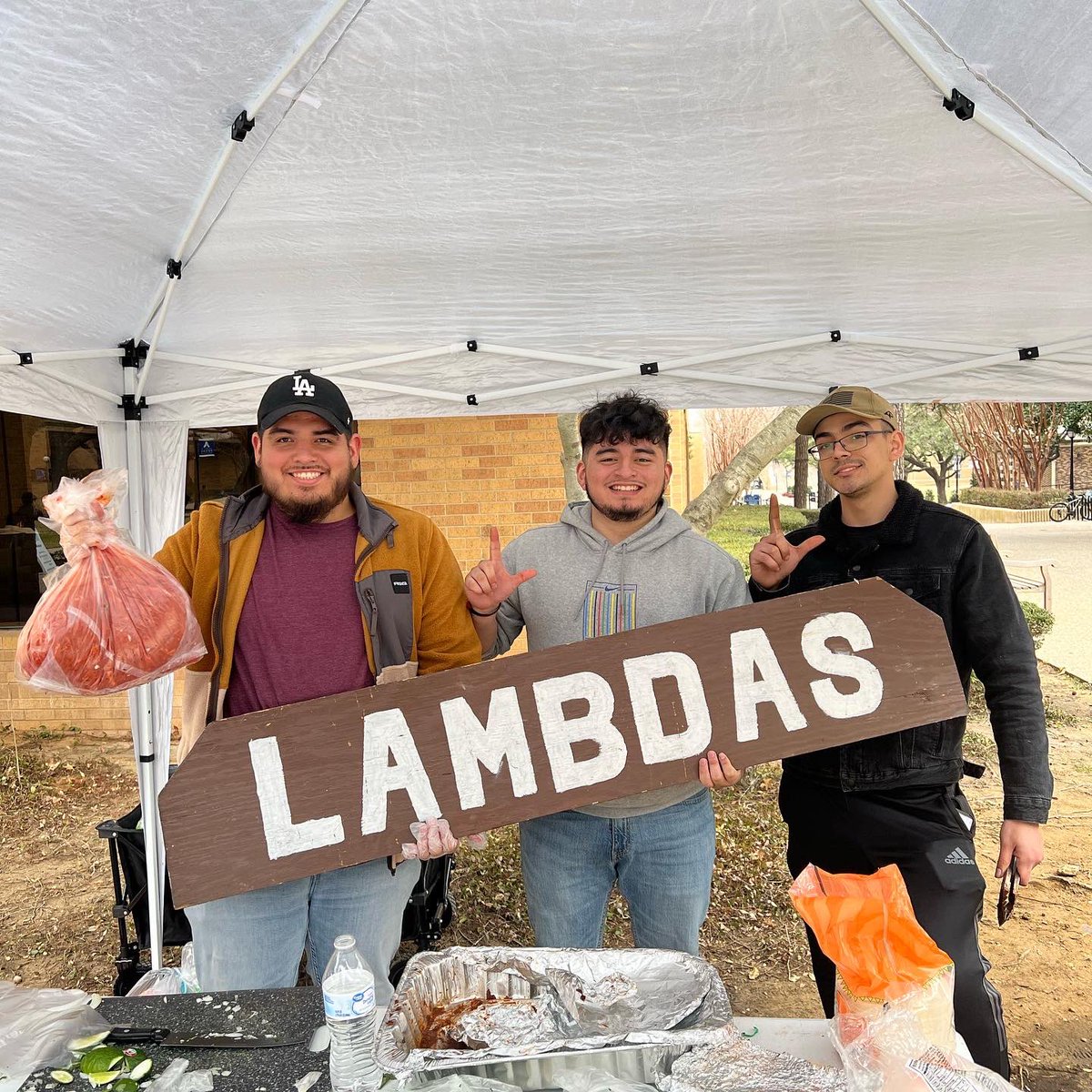 UTA_LAMBDAS's tweet photo. Huge shout out to everyone that came and supported our lambda tacos 
😋🤎🌮 https://t.co/kr7sdpuktH